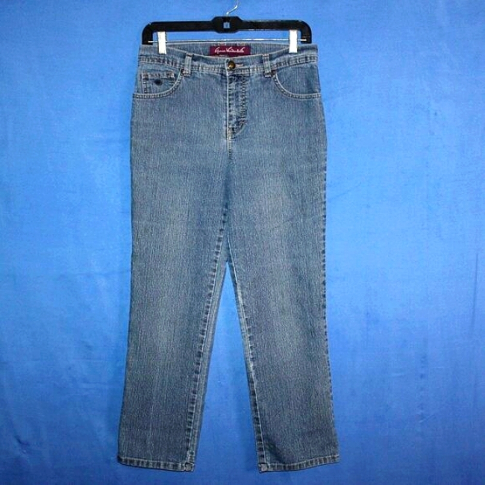 Gloria Vanderbilt Distressed Straight Leg Jeans 8P